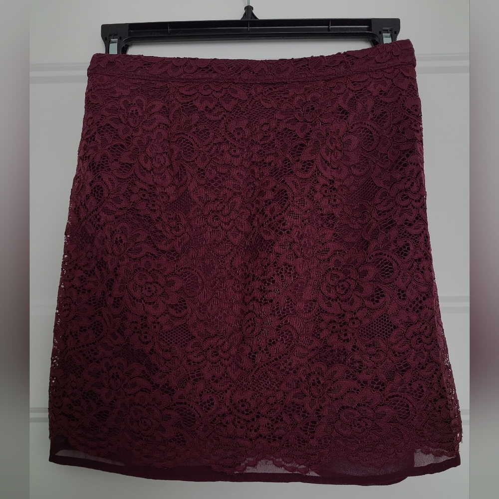 Forever 21 Burgundy Lace Mini Skirt